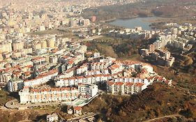 Kodra E Diellit Residence